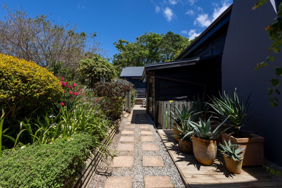 3 Bedroom Property for Sale in The Crags Western Cape